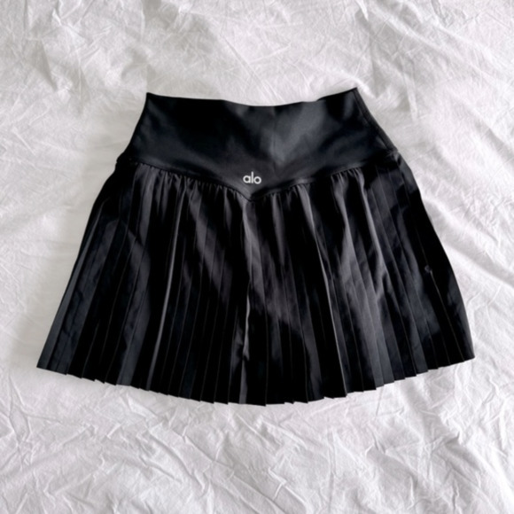 ALO Yoga Activewear Under $30